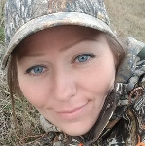 Meet your Posher, Gena